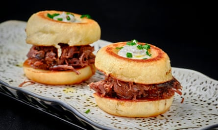 Beef cheek brioche at Feduchy Conil, sister restaurant of the Feduchy Playa beach bar.