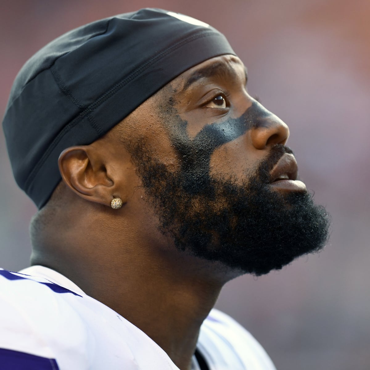 vikings everson griffen reportedly in hospital after troubling incidents minnesota vikings the guardian