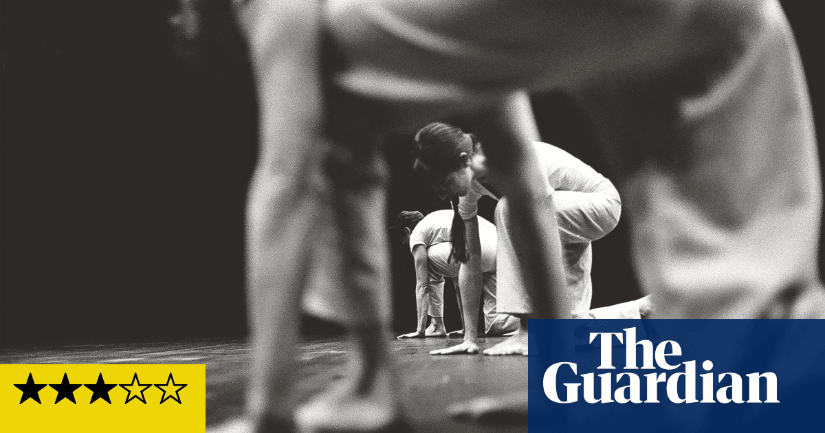 Lucinda Childs and Ruth Childs review – still challenging after 50 years