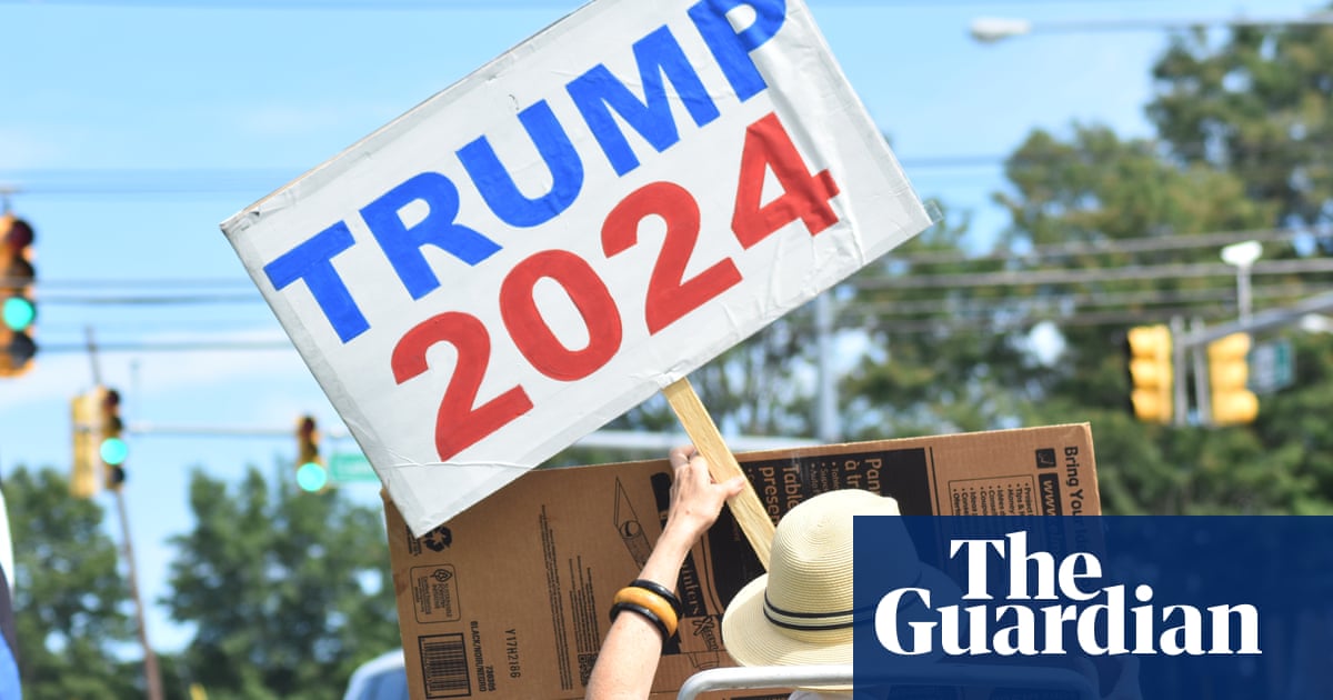 Trump should announce run for 2024 soon to avoid indictment, source says