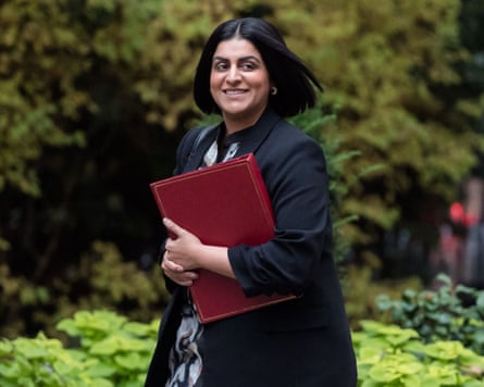 Shabana Mahmood carrying her red folder
