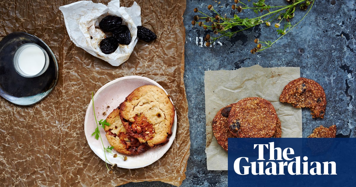 Dough To Go Claire Ptak S Ready Made Recipe For Peanut Butter Cookies Student Recipes The Guardian Peanut Butter Slab Pie Recipe Home And Garden Show 2022