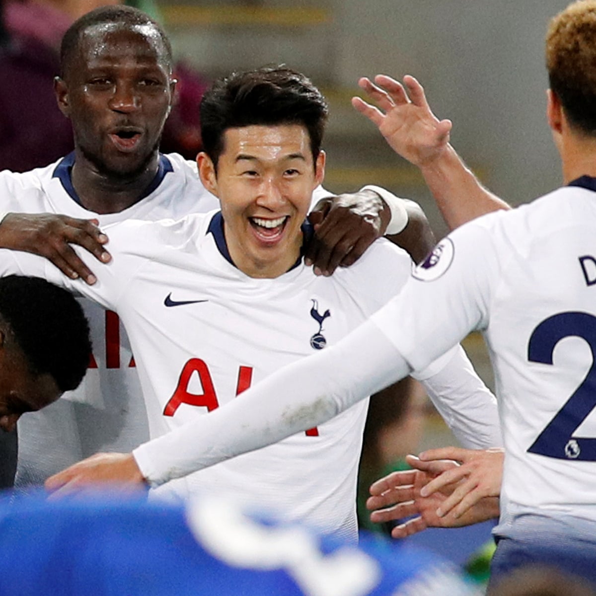 Son Heung Min And Dele Alli Lift Tottenham A Class Above Leicester Premier League The Guardian