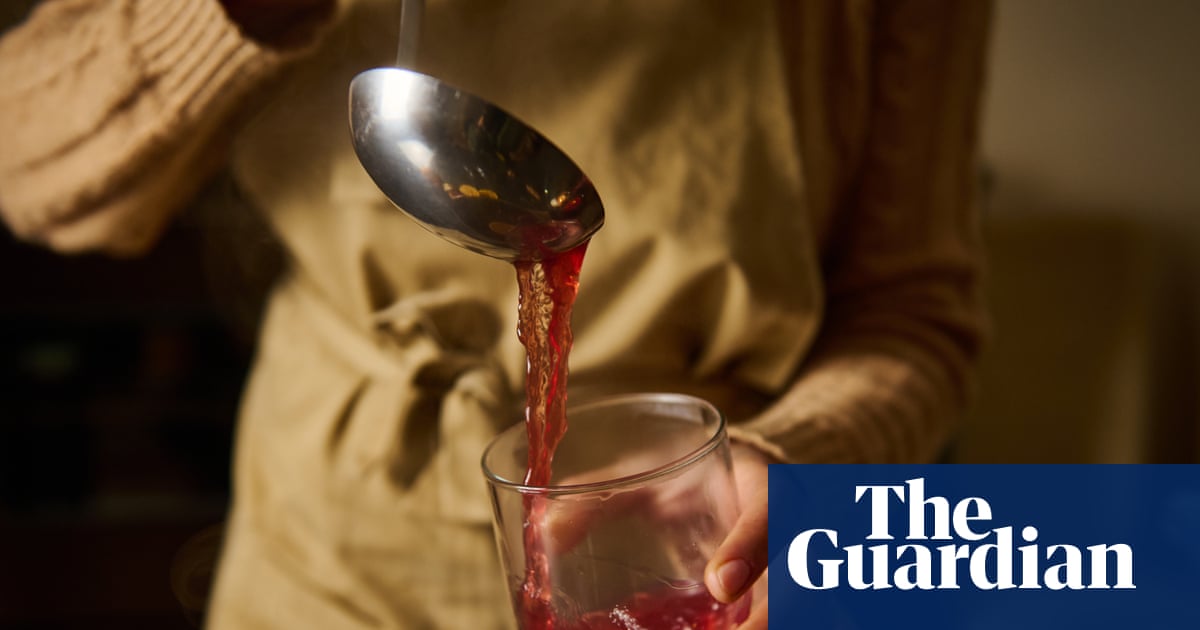 Australians warm to mulled wine: a winter treat that smells as though you made an effort