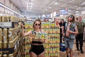 People shopping for beer