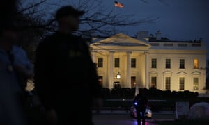 Man Who Jumped White House Fence Arrested By Us Secret Service Us News The Guardian