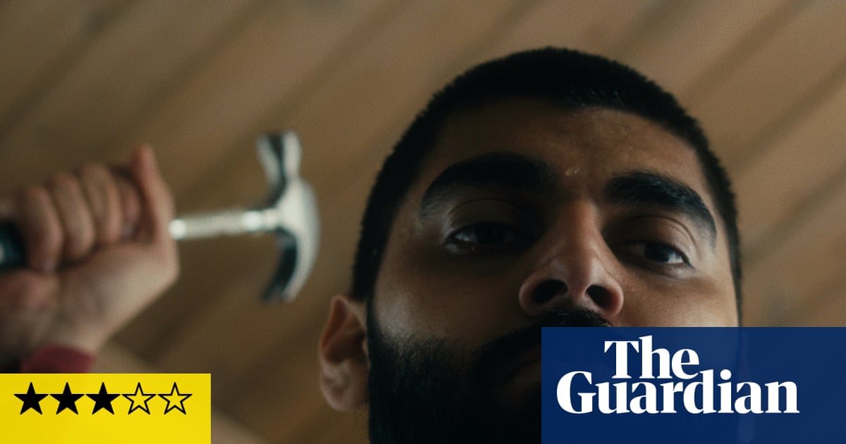 Above the Knee review man struggles with body integrity dysmorphia in gory amputation horror