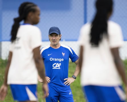 France head coach, Laurent Bonadei, describes his team as ‘outsiders’ for Euro 2025.