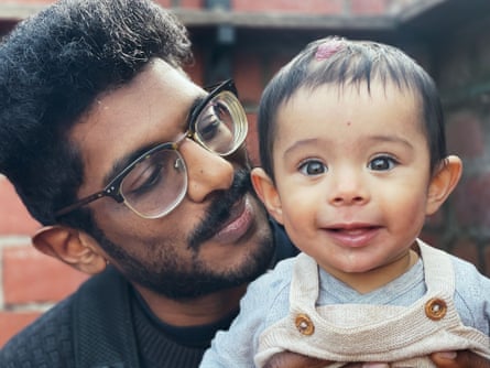 Sashi Dharan mit seiner Tochter