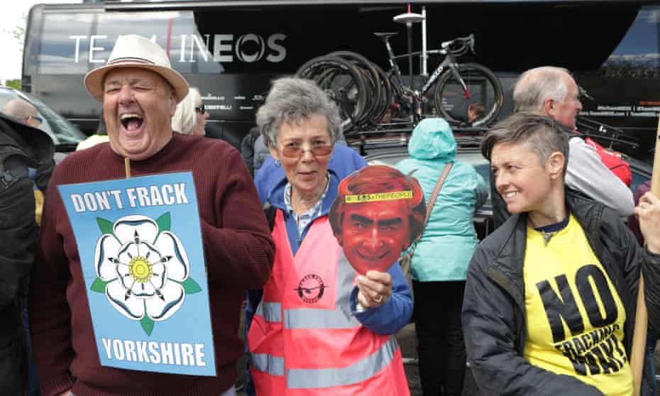 Anti-fracking protesters at the Tour de Yorkshire.