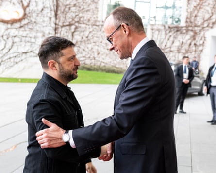 Friedrich Merz receives President Zelenskyy at the chancellery in Berlin