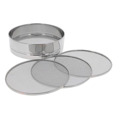 De Buyer Stainless Steel Sieve with Interchangeable Mesh