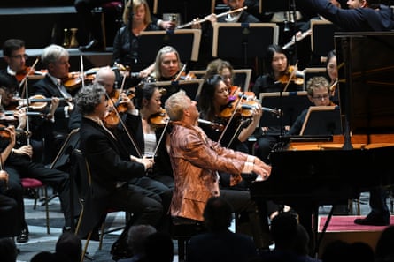 Jean-Yves Thibaudet with the Boston Symphony Orchestra, conductor Andris Nelsons, in Prom 55.