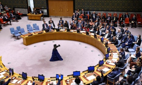Members of the United Nations Security Council vote on a resolution condemning the referendums on annexing several Russia-occupied regions of Ukraine, as they convene at the request of Russia to discuss damage to two Russian gas pipelines to Europe in New York, U.S., September 30, 2022.