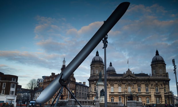 Bigged up … The Blade, by Nayan Kulkarni, on display in Victoria Square, Hull.