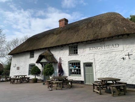 Kings Head pub, Tealby