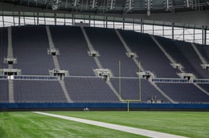Nfl Takes Over The Tottenham Hotspur Stadium In Pictures Football The Guardian