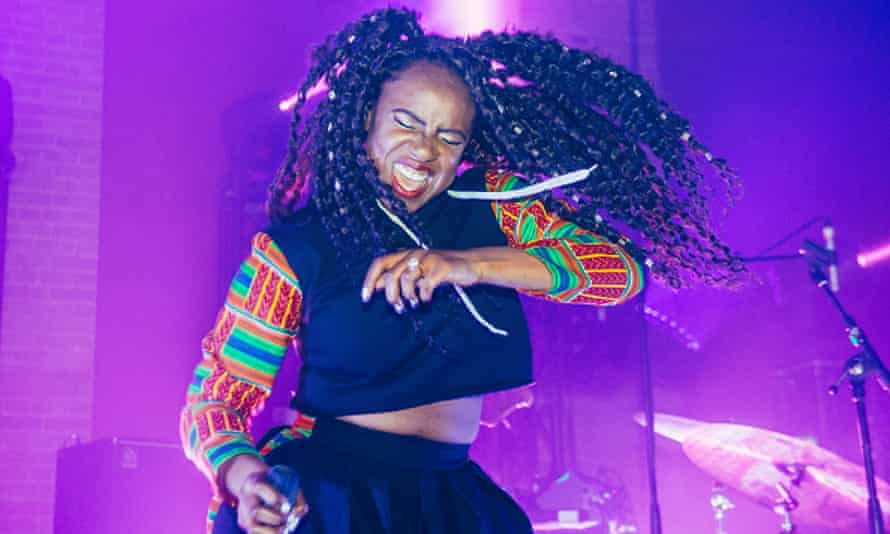 Nao performing at The Village Underground in London.