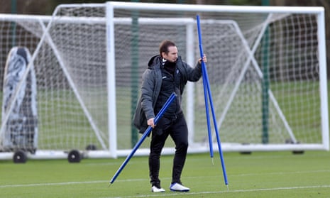 Frank Lampard putting a shift in during an Everton training session.