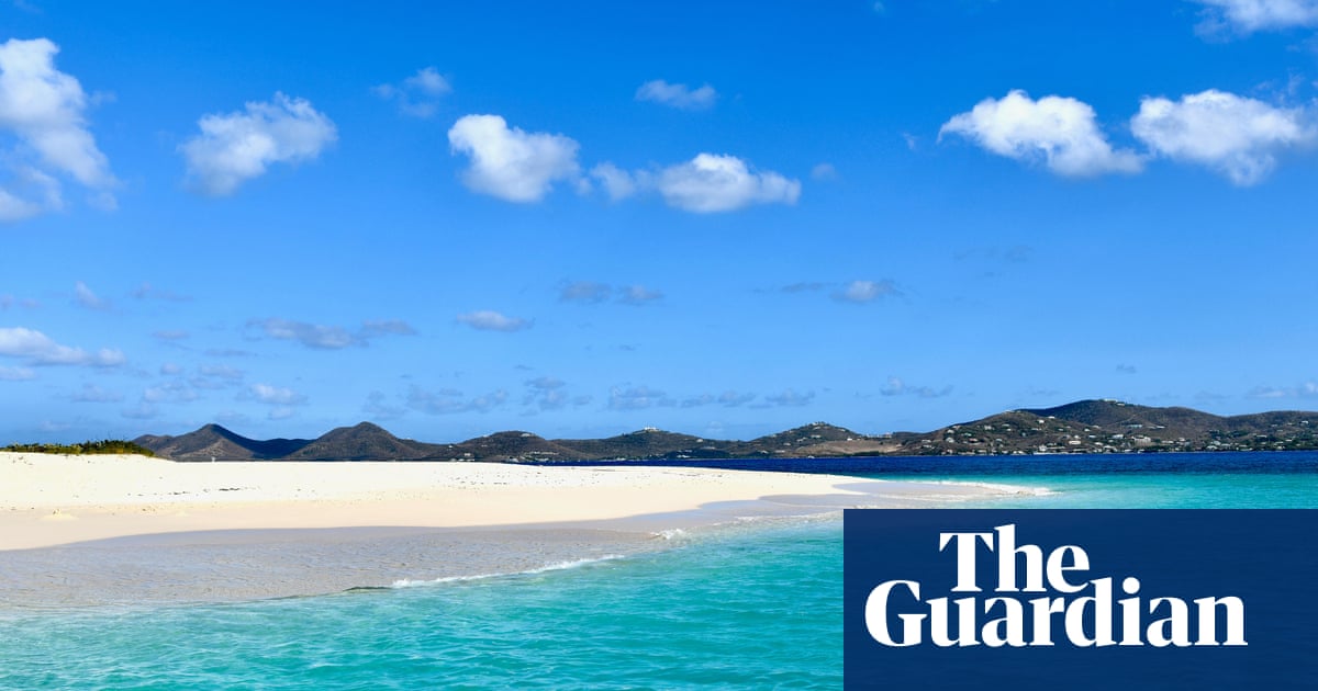 Minnesota woman dies after shark attack in US Virgin Islands