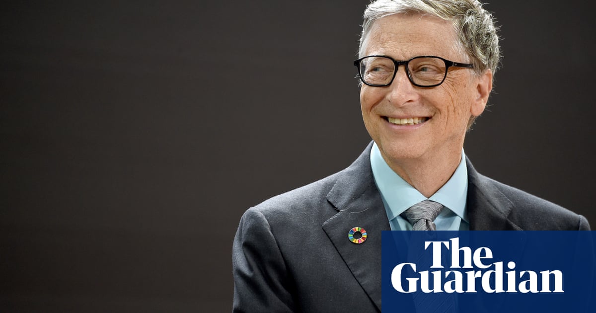 bill gates gives a