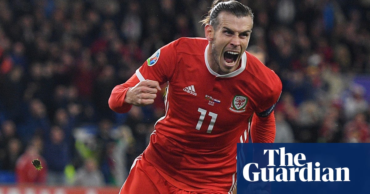 Wales hopeful of qualifying after Bale salvages point against Croatia