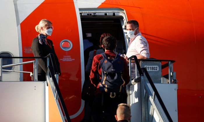 Easyjet Flights Return Amid Concerns Over Physical Distancing