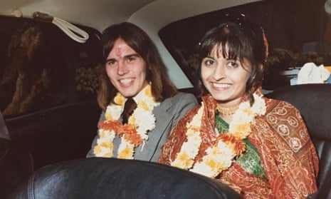 Tom and Vishva had a civil wedding and a traditional Hindu ceremony in 1973.