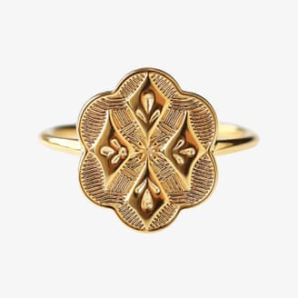 Carrie Elizabeth Vintage crest ring.
