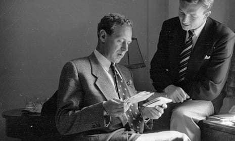 Arthur Morris (left) and Richie Benaud in 1953.