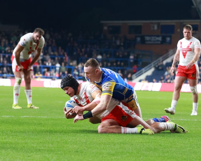 Wright shatters Leeds with last-gasp try to send St Helens into semi-final at Hull KR
