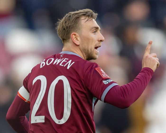 Jarrod Bowen declares intention to stay at West Ham despite relegation