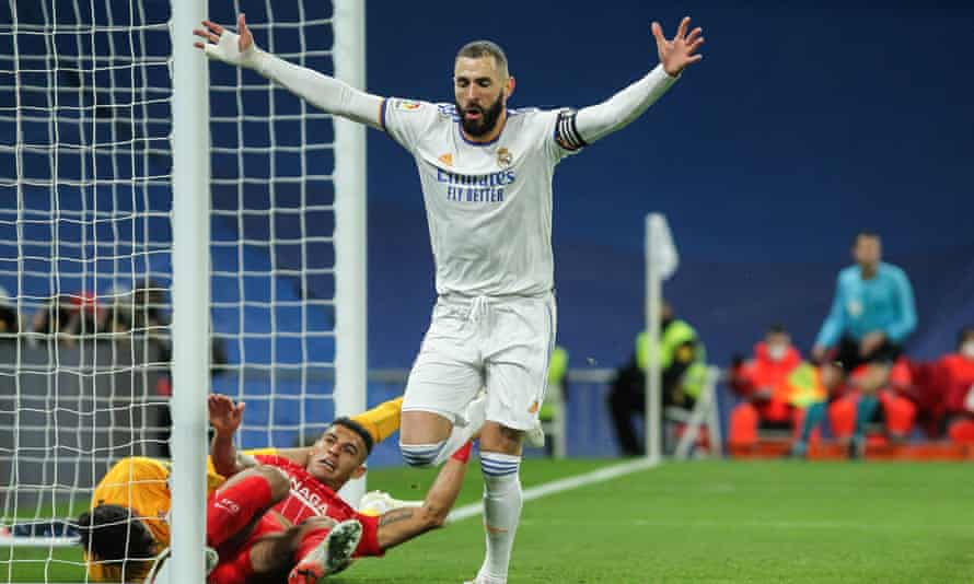 Karim Benzema equalised for Real Madrid against Sevilla on 32 minutes, knocking the ball in after Éder Militão’s long-range effort had come off the post.
