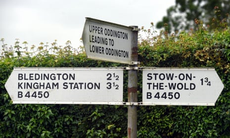 B-roads sign, including Bledington