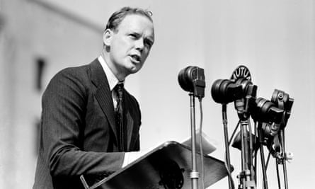 Charles Lindbergh speaks at a mass meeting in Chicago.
