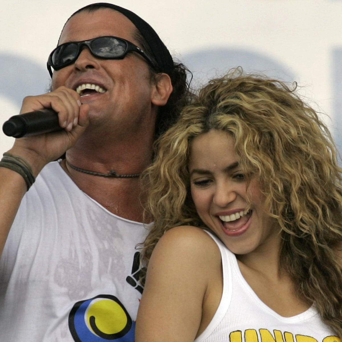 Recycled Lines Shakira Faces Plagiarism Claim Over Hit Song La Bicicleta Music The Guardian