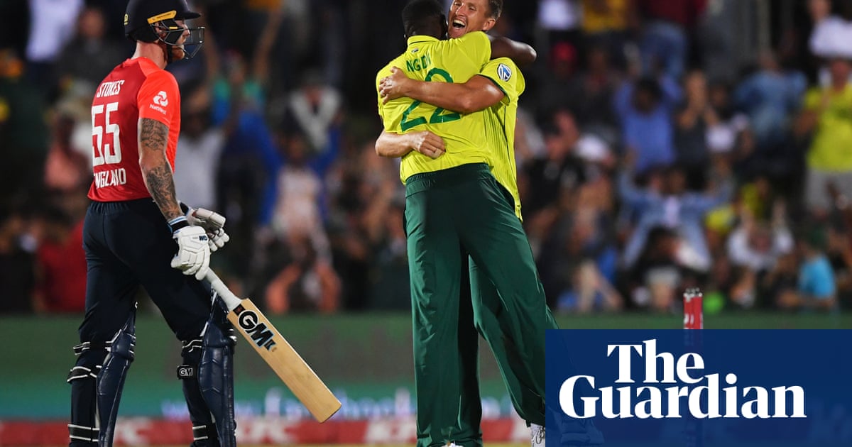 Lungi Ngidi stalls England charge to win thrilling first T20 international