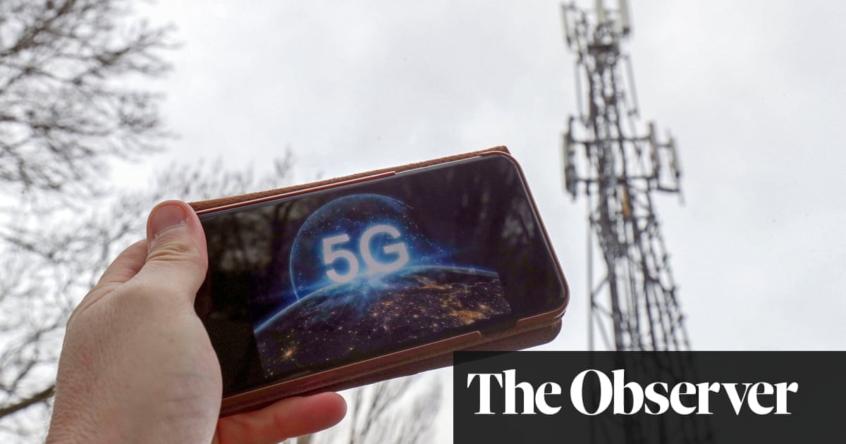 Call for social media platforms  to act on 5G mast conspiracy theory
