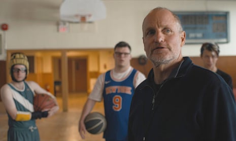 Casey Metcalfe, James Day Keith, Woody Harrelson and Ashton Gunning in Champions.