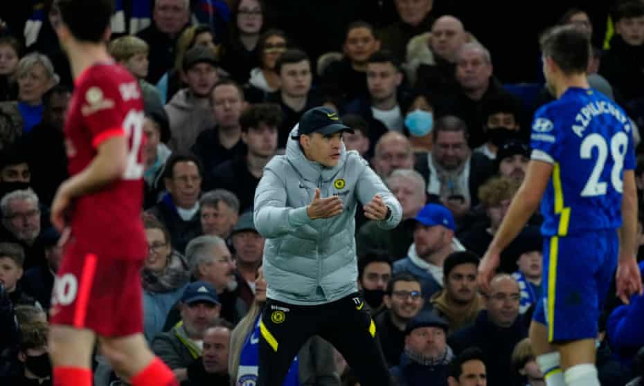 Chelsea’s manager, Thomas Tuchel, tries to get a point across to his team during Sunday’s 2-2 draw at home to Liverpool.