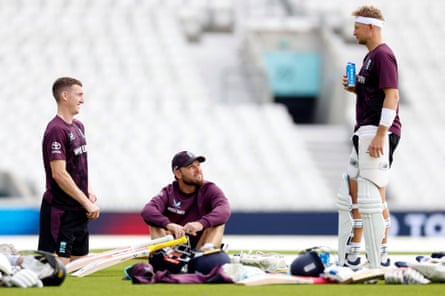 England’s Harry Brook (left) and Joe Root (right) with head coach Brendon McCullum during a practice session at the Oval on Wednesday