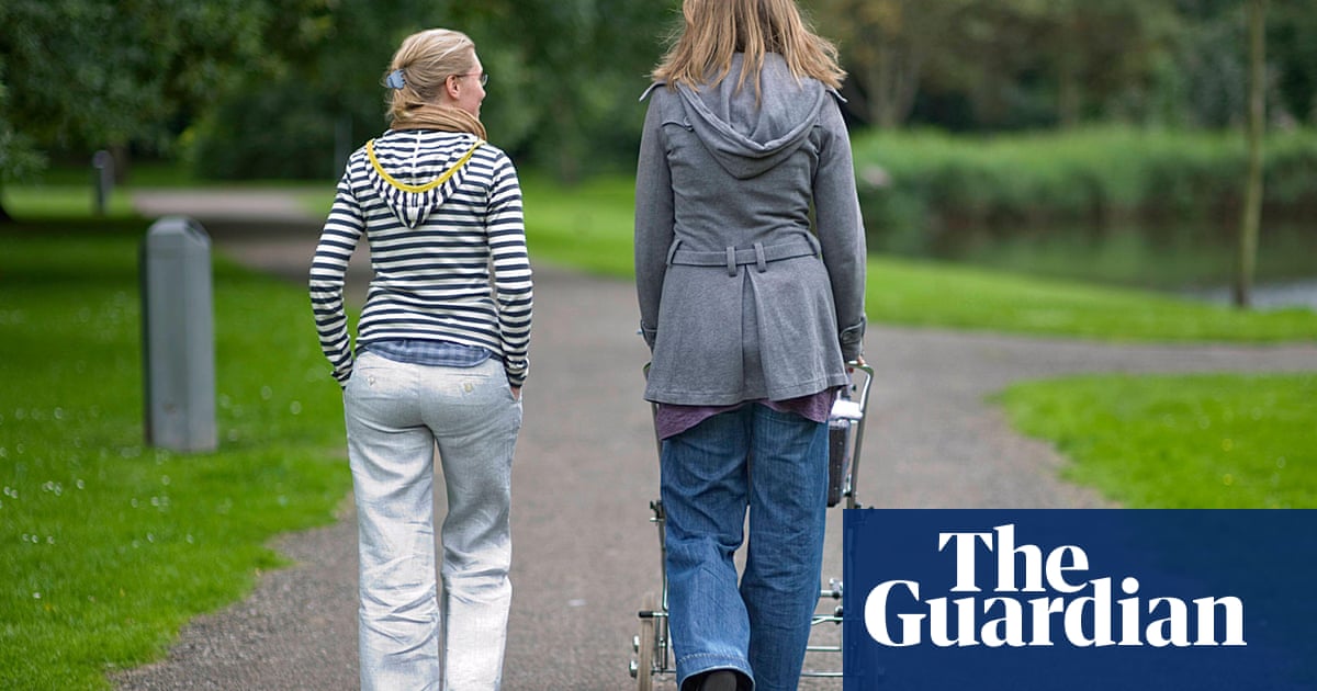 The Netherlands' world-leading postnatal care facing crisis, unions warn