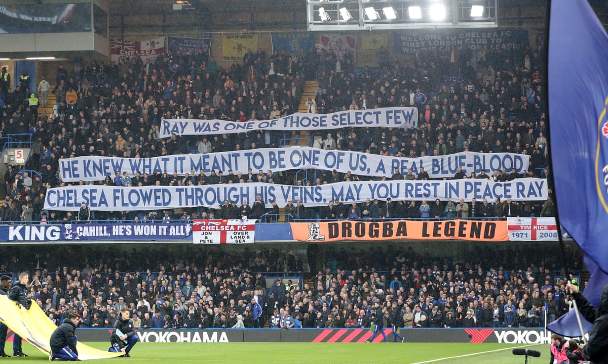 Ray Wilkins Given A Fond Farewell On A Day For Goodbyes At The Bridge Chelsea The Guardian