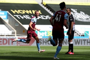 Tomas Soucek of West Ham United celebrates after scoring his team’s second goal.