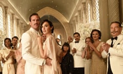 Armie Hammer and Gal Gadot in Death on the Nile.