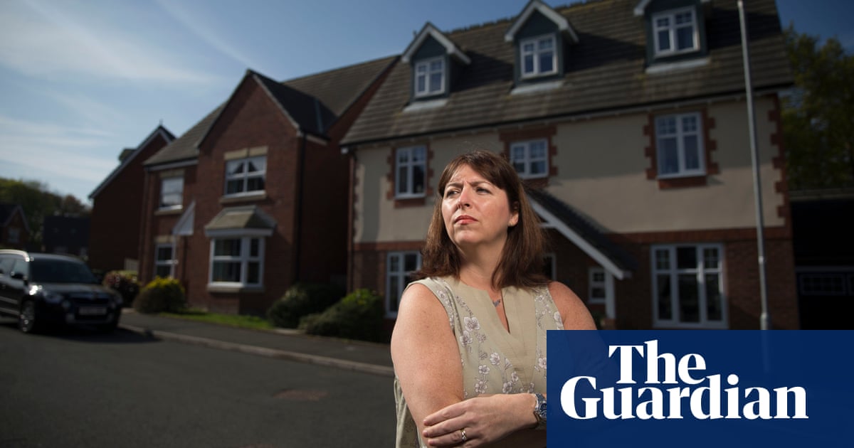 Leasehold law proposals condemned as 'window dressing' | Money | The Guardian