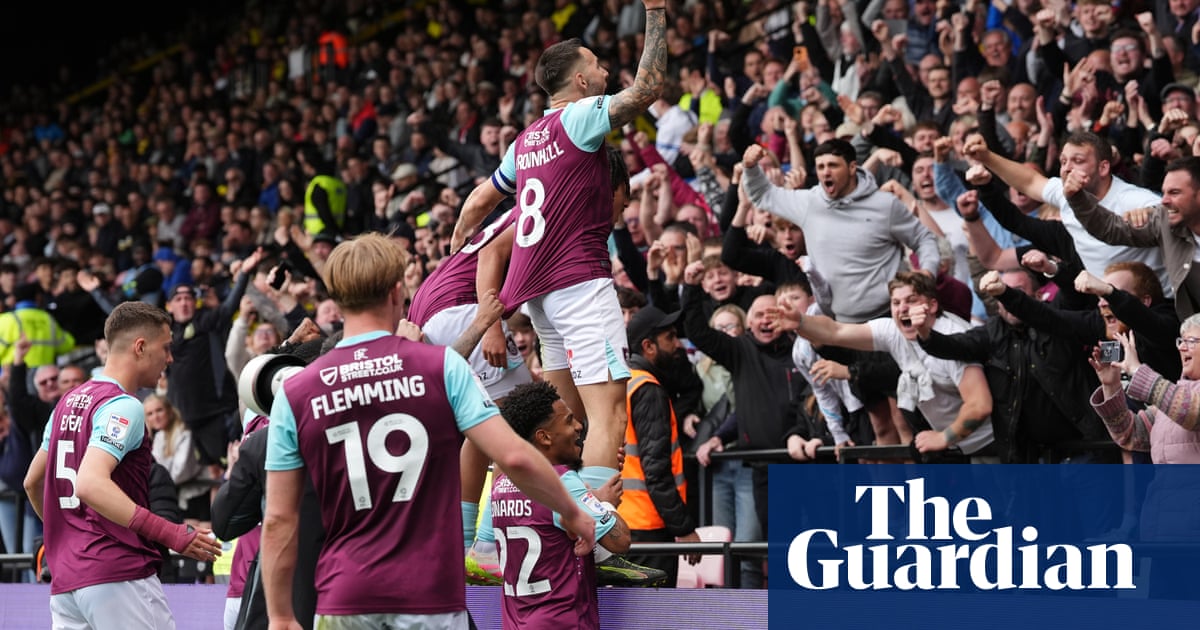 Brownhill edges Burnley towards promotion with win at nine-man Watford