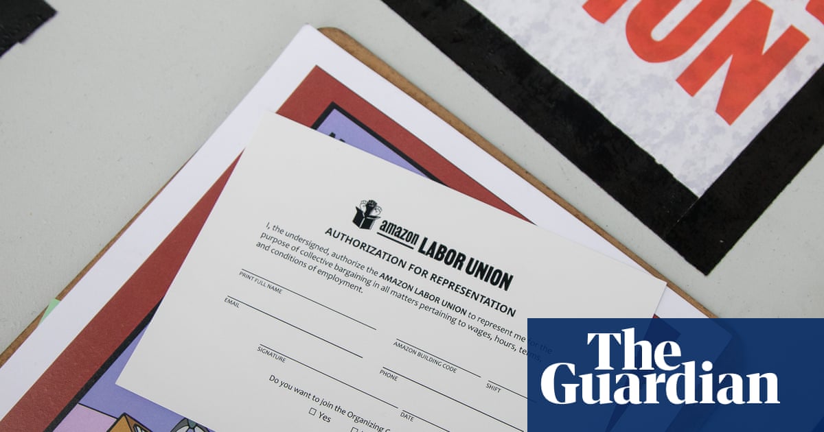 Trump stares at a chart of rising union membership like it’s a personal betrayal from the working class he keeps trying to fire.