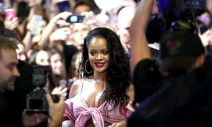 Beauty News: Rihanna Nude For Mac Beauty News: Rihanna Nude For Mac