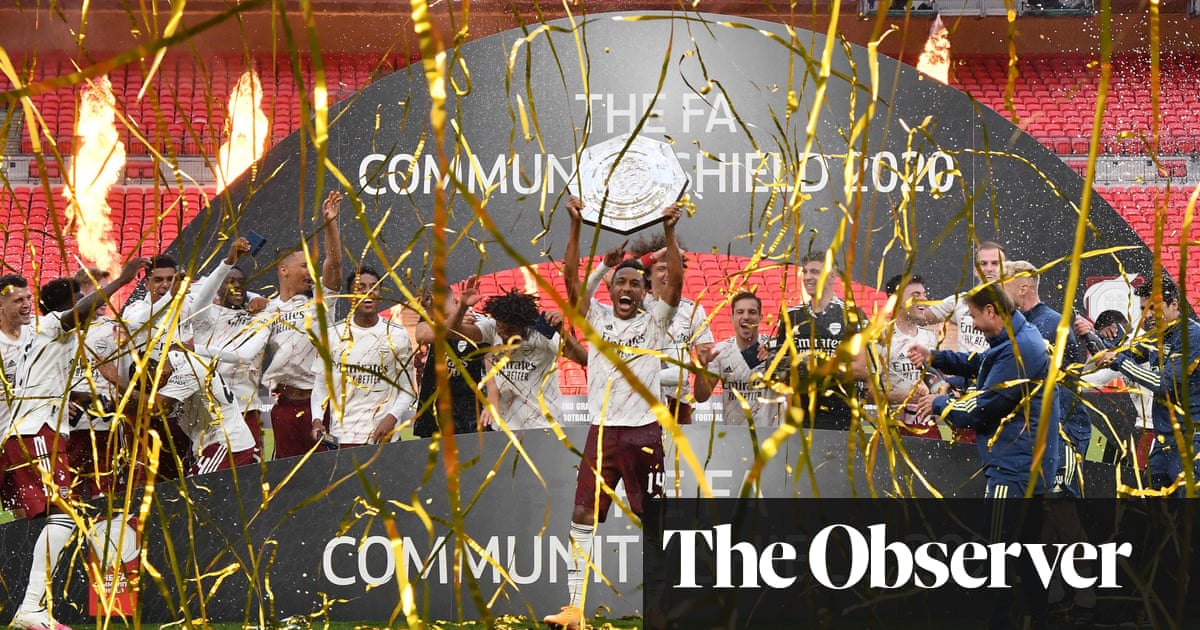 Aubameyang Keeps His Cool As Arsenal Win Community Shield On Penalties Football The Guardian